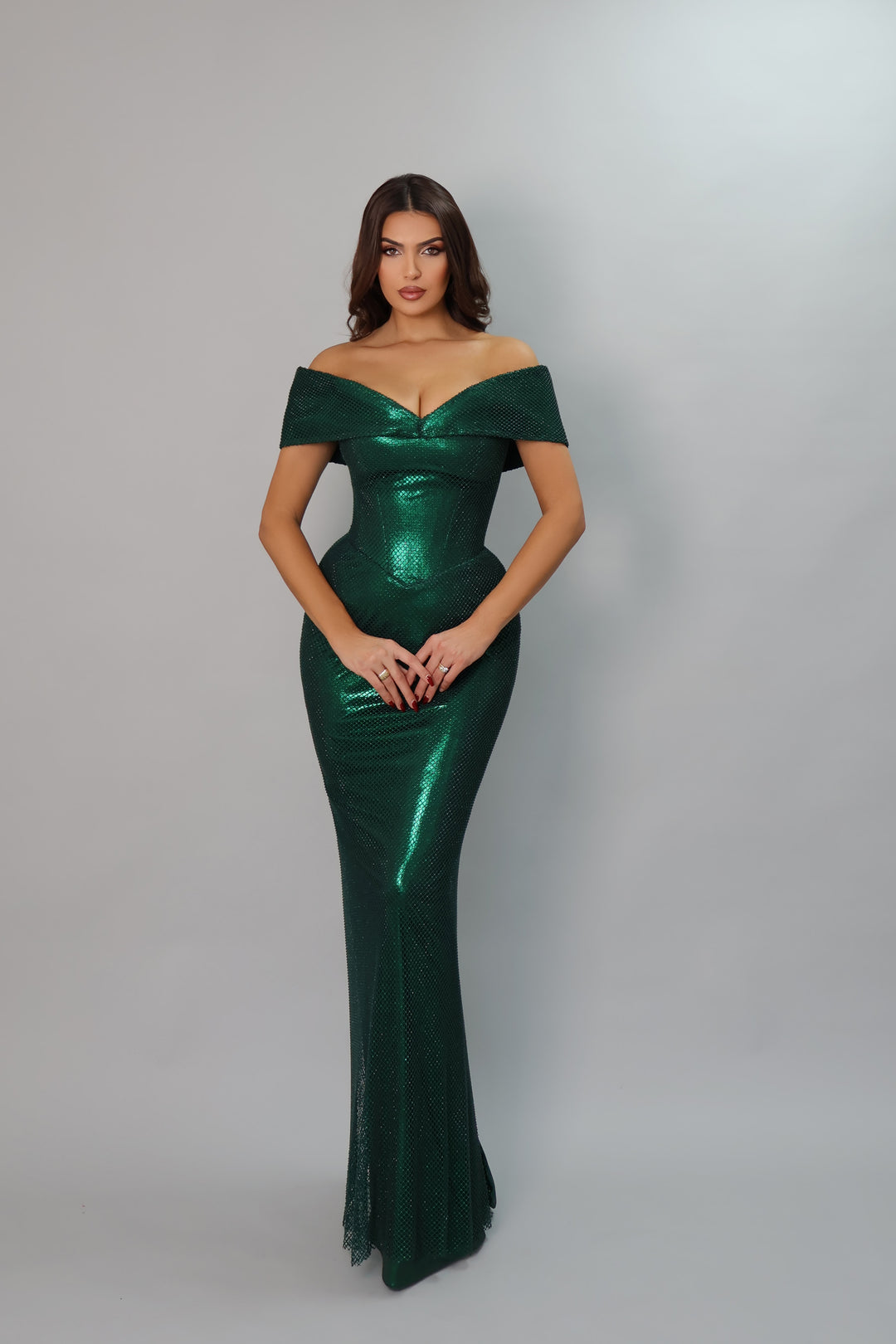 OFF-SHOULDER EMERALD GREEN SEQUIN GOWN Vedude Fashion OFF-SHOULDER EMERALD GREEN SEQUIN GOWN Vedude Fashion