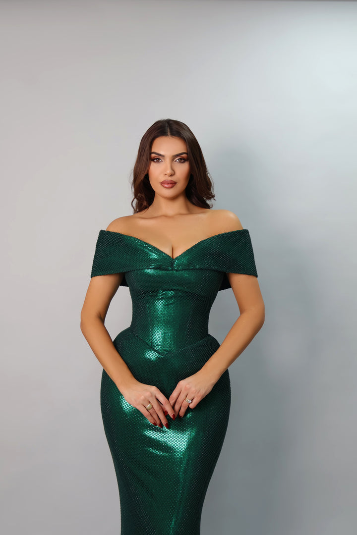 OFF-SHOULDER EMERALD GREEN SEQUIN GOWN